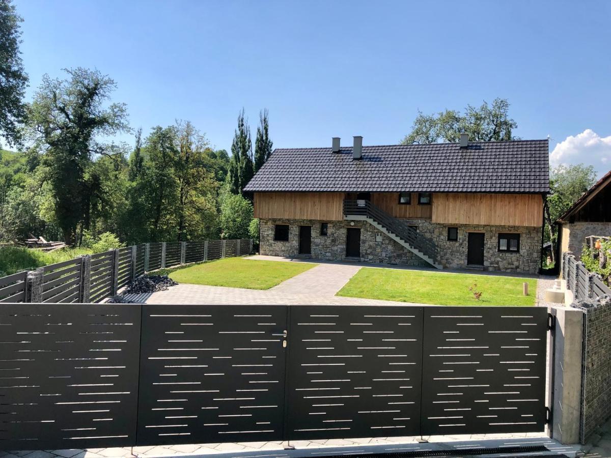 Mulina River Lodge Pribanjci エクステリア 写真